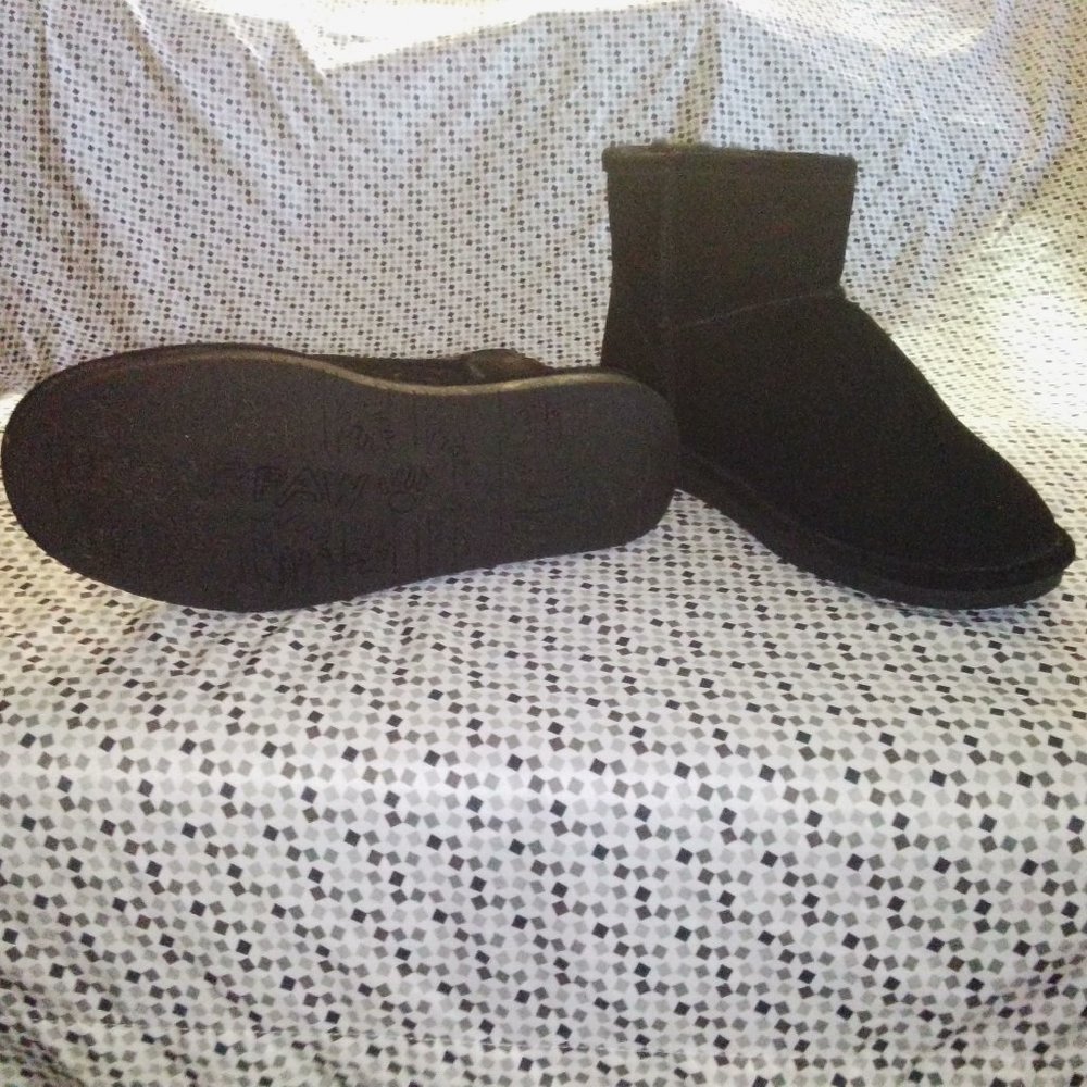 Boots - Picture 2 of 2